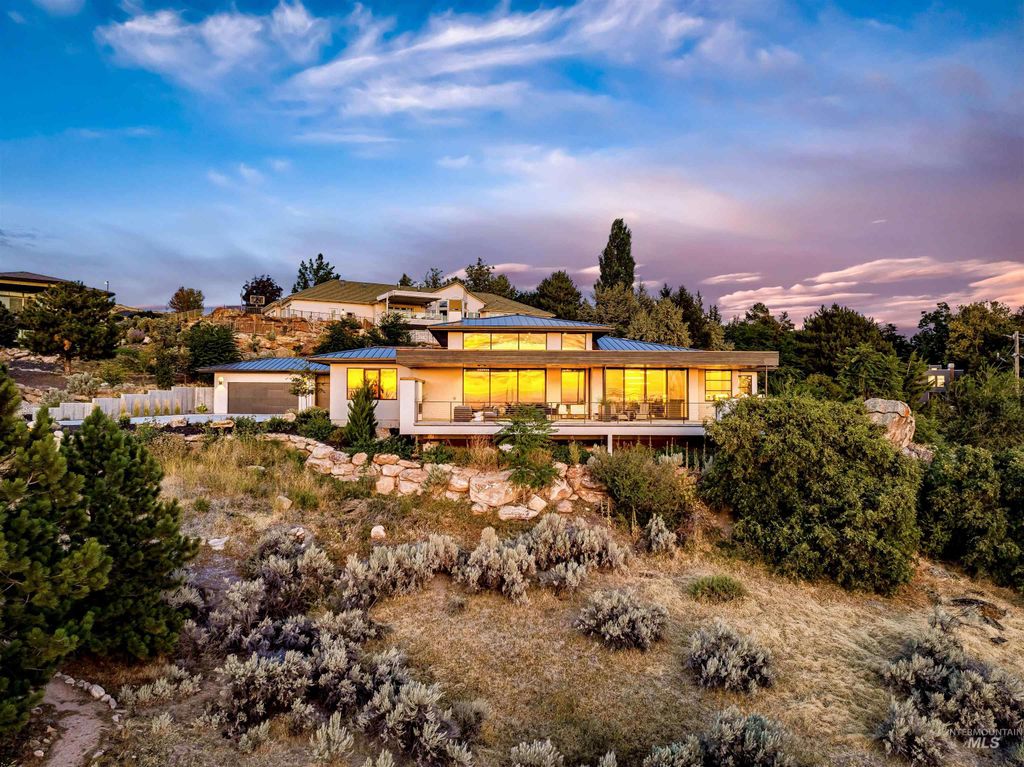 2813 E Hard Rock Drive, Boise, ID 83712