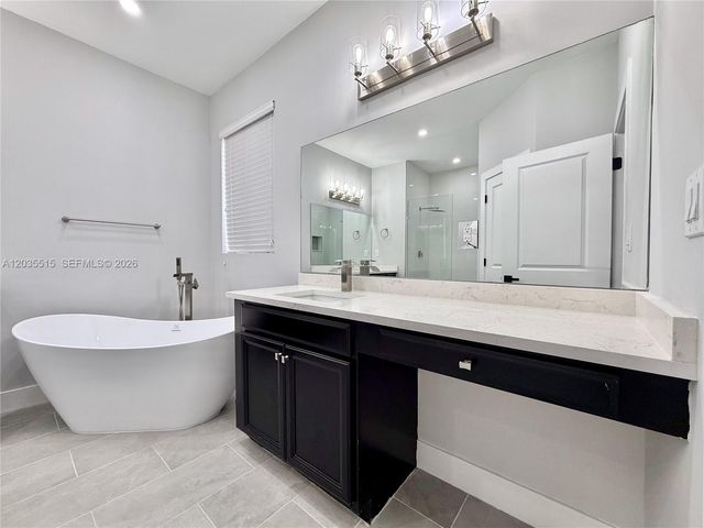 2159 SE 1st Street, Homestead, FL 33033