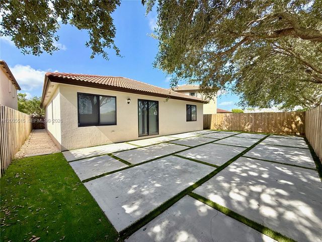 2159 SE 1st Street, Homestead, FL 33033