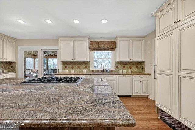 4716 Moor Park, Macon, GA 31210