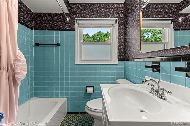 29655 Westfield Street, Livonia, MI 48150