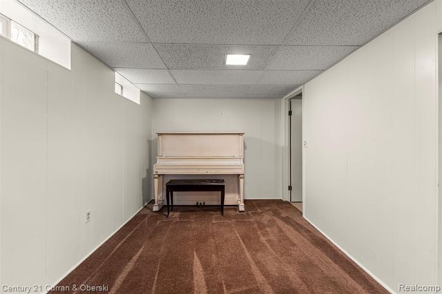 29655 Westfield Street, Livonia, MI 48150