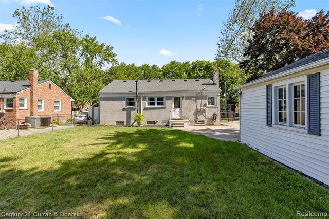 29655 Westfield Street, Livonia, MI 48150