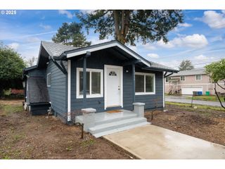 10304 Se YUKON St, Portland, OR 97266
