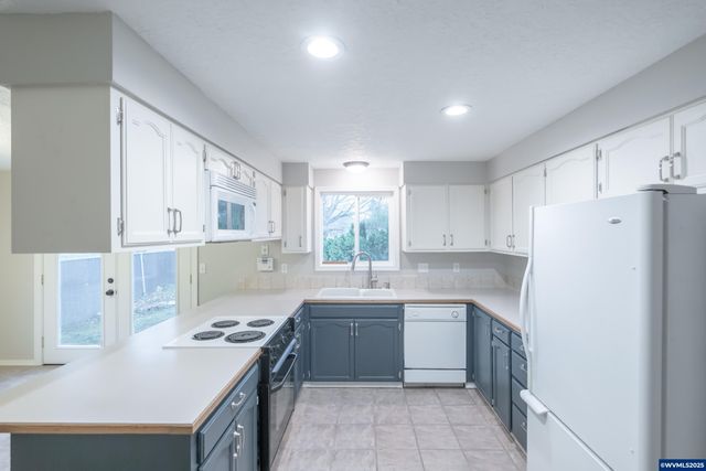 2801 Davidson St SE, Albany, OR 97322