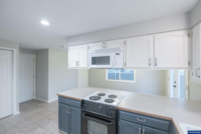 2801 Davidson St SE, Albany, OR 97322