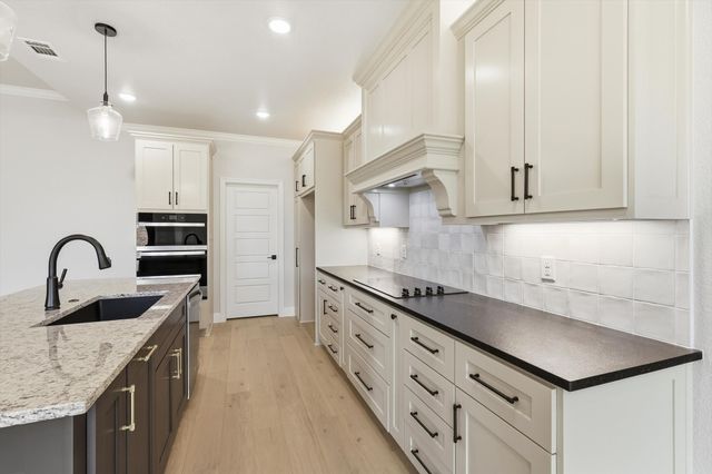 2307 Briarwood, Bridgeport, TX 76426