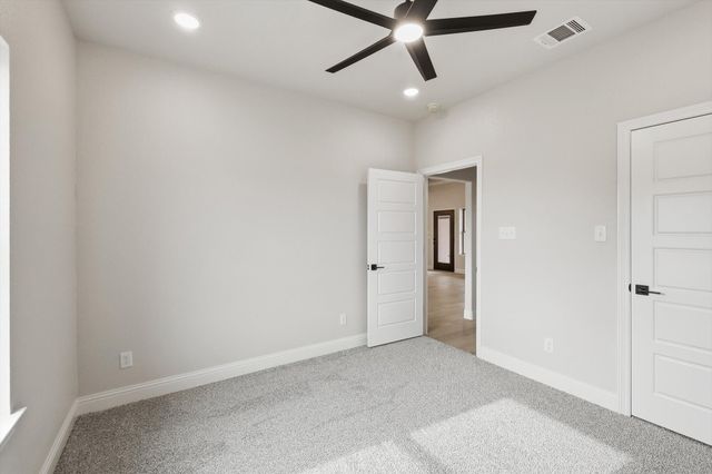 2307 Briarwood, Bridgeport, TX 76426