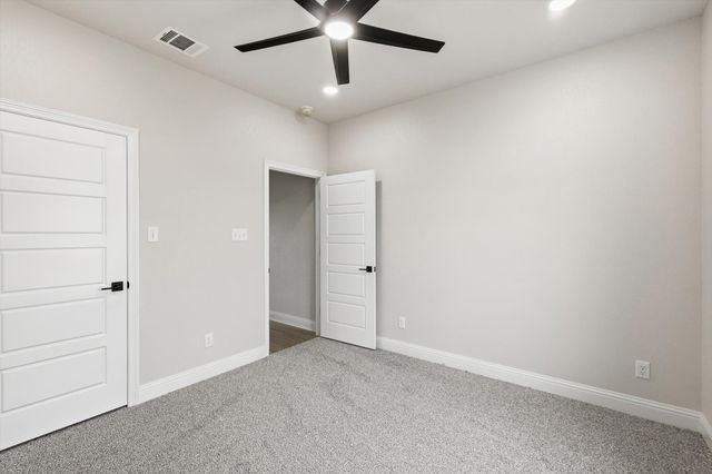 2307 Briarwood, Bridgeport, TX 76426