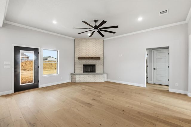 2307 Briarwood, Bridgeport, TX 76426