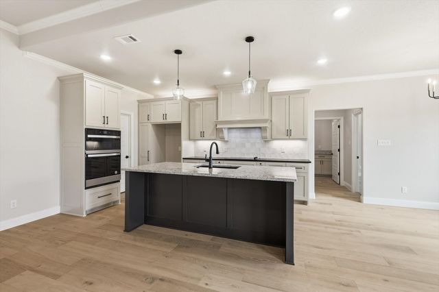 2307 Briarwood, Bridgeport, TX 76426