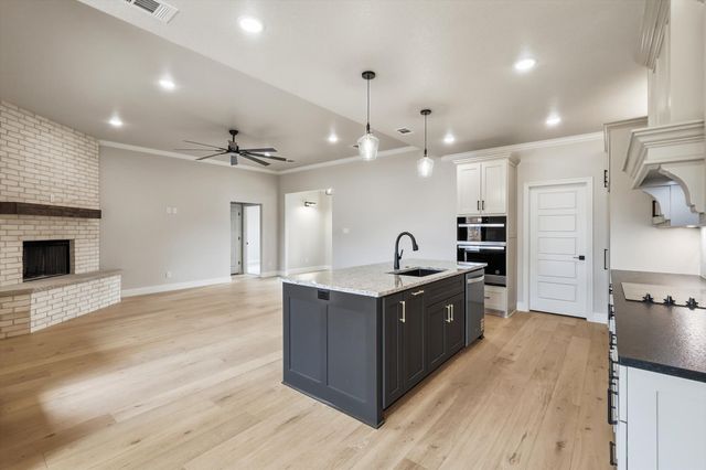 2307 Briarwood, Bridgeport, TX 76426