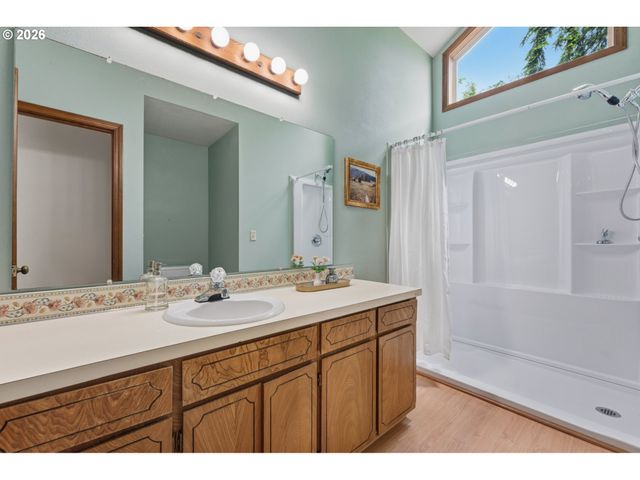 27075 Ne MOUNTAIN TOP Rd, Newberg, OR 97132