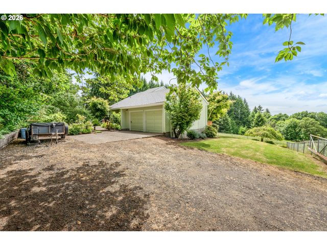 27075 Ne MOUNTAIN TOP Rd, Newberg, OR 97132