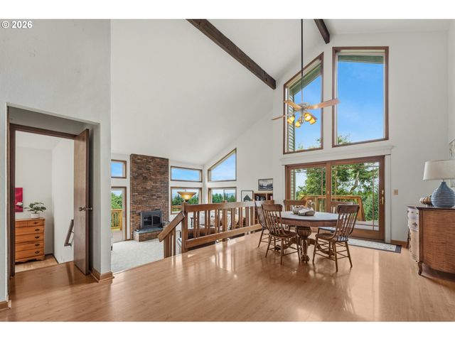 27075 Ne MOUNTAIN TOP Rd, Newberg, OR 97132