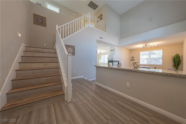 8280 Crown Peak Avenue, Las Vegas, NV 89117