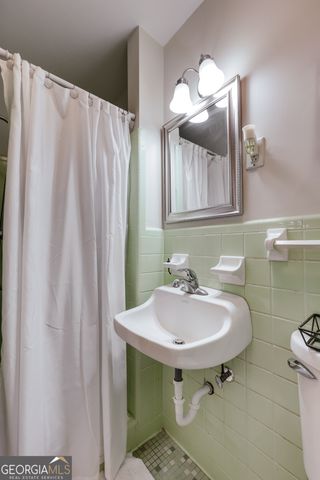 535 Brookwood Drive, Athens, GA 30605