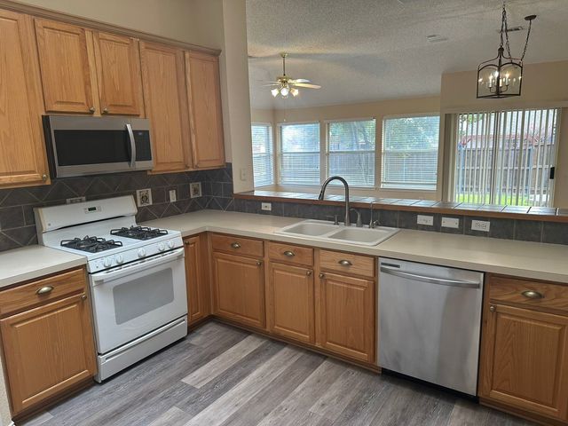 5201 Spicewood Drive, Mckinney, TX 75070