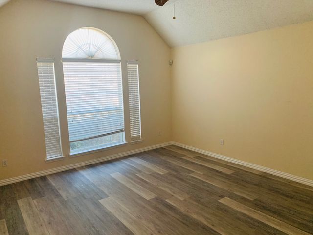 5201 Spicewood Drive, Mckinney, TX 75070