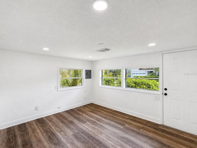 2310 S SHINE AVENUE A, Orlando, FL 32806