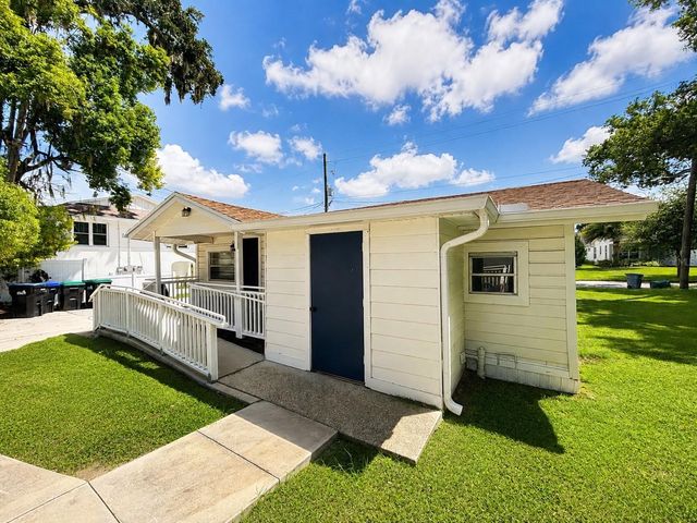 2310 S SHINE AVENUE A, Orlando, FL 32806