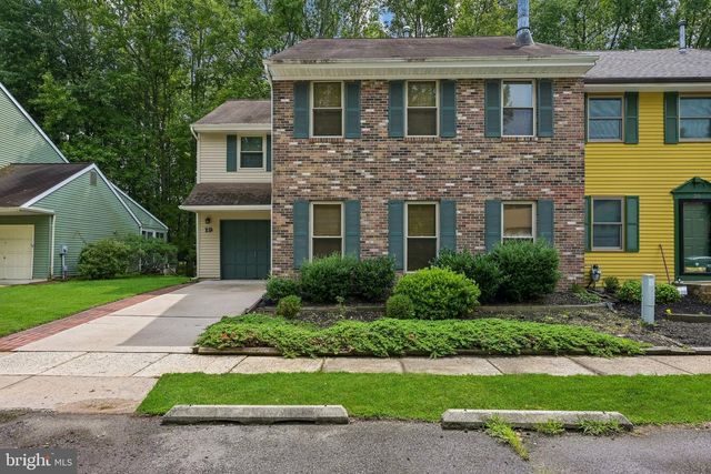 19 FAWNHOLLOW CT, Medford, NJ 08055