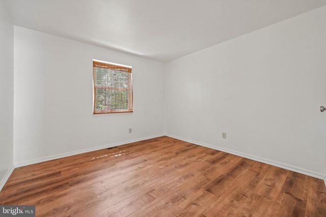 19 FAWNHOLLOW CT, Medford, NJ 08055