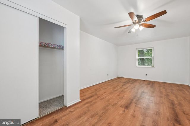 19 FAWNHOLLOW CT, Medford, NJ 08055
