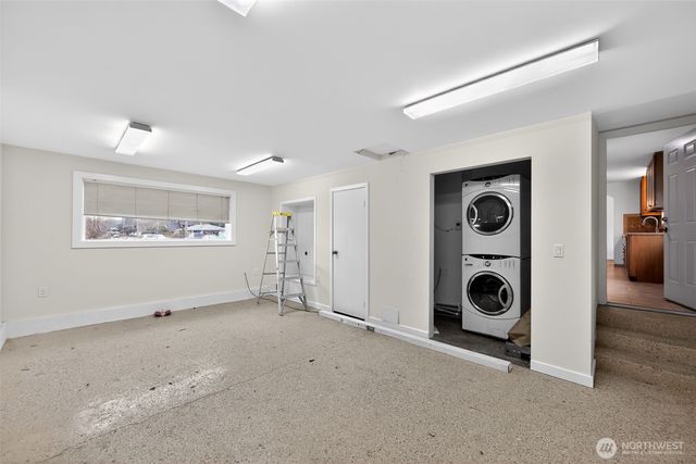 804 7th Avenue NW, Puyallup, WA 98371