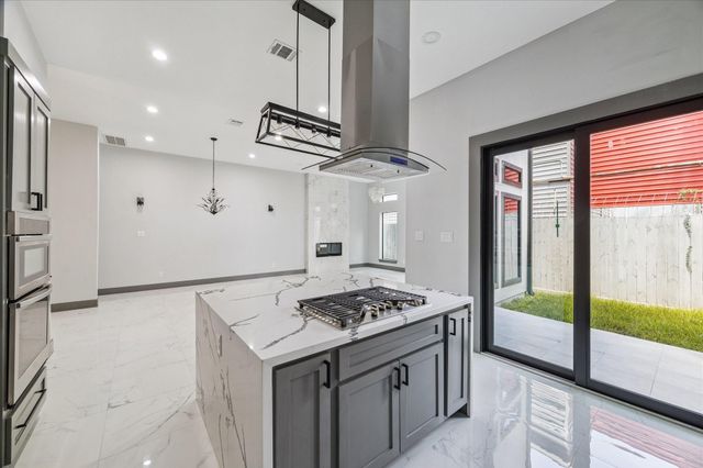 2323 Tuam Street, Houston, TX 77004