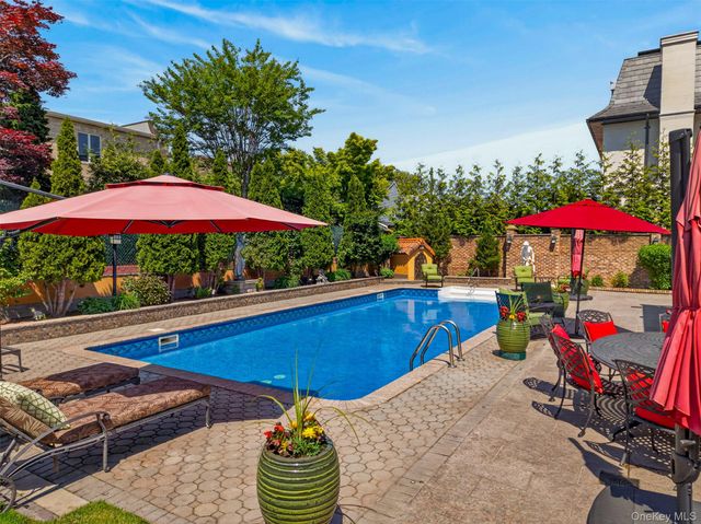 162-25 Cryders Lane, Whitestone, NY 11357