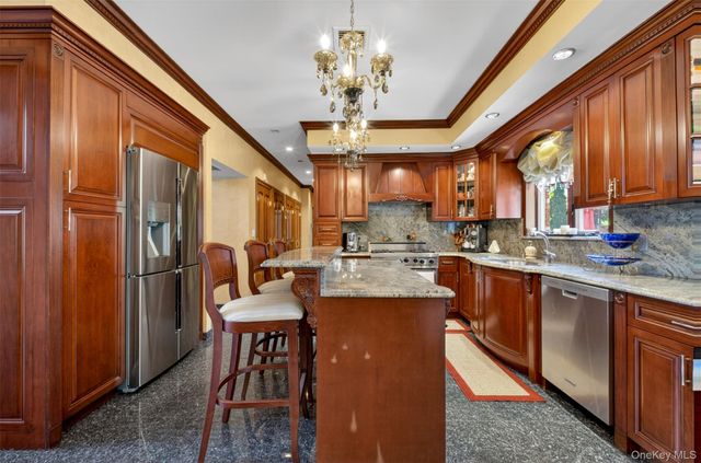 162-25 Cryders Lane, Whitestone, NY 11357