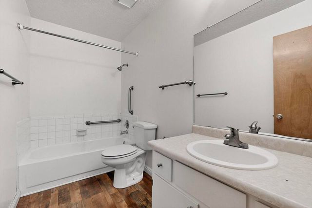 4913 Osuna Place NE, Albuquerque, NM 87111