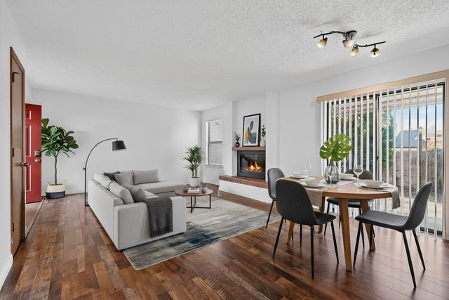 4913 Osuna Place NE, Albuquerque, NM 87111