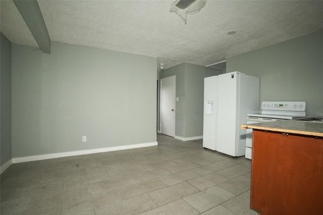 4909 Falls Street, Houston, TX 77026