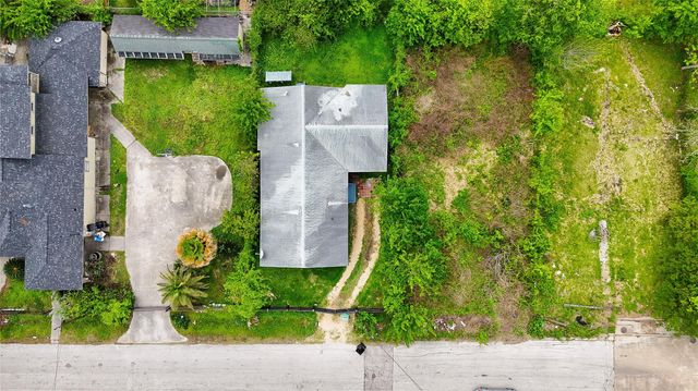 4909 Falls Street, Houston, TX 77026