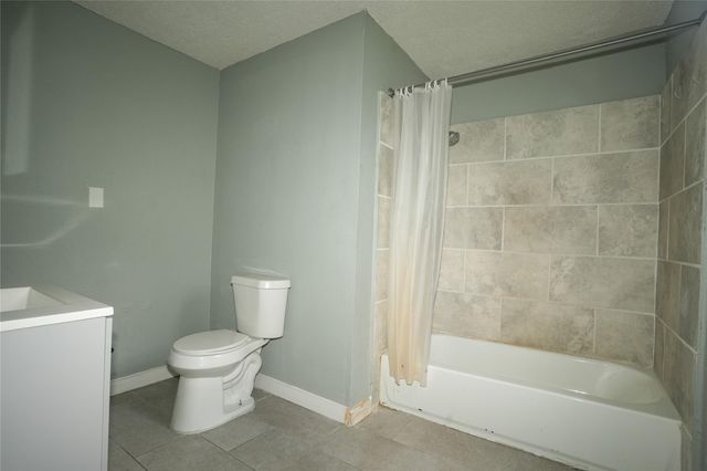 4909 Falls Street, Houston, TX 77026