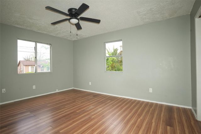 4909 Falls Street, Houston, TX 77026