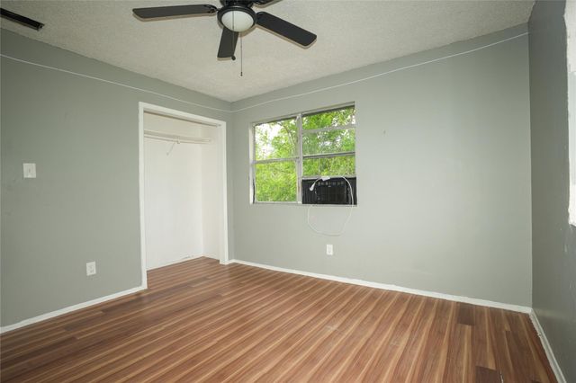 4909 Falls Street, Houston, TX 77026