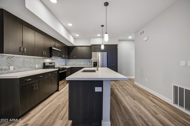 1023 W 5th Street Unit 1004, Tempe, AZ 85281