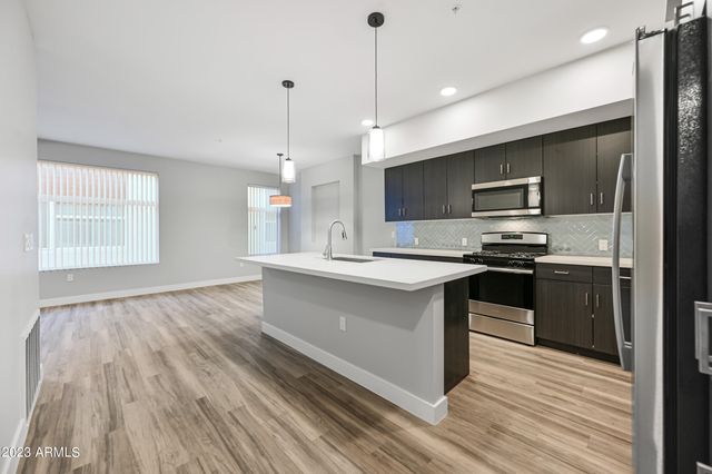 1023 W 5th Street Unit 1004, Tempe, AZ 85281