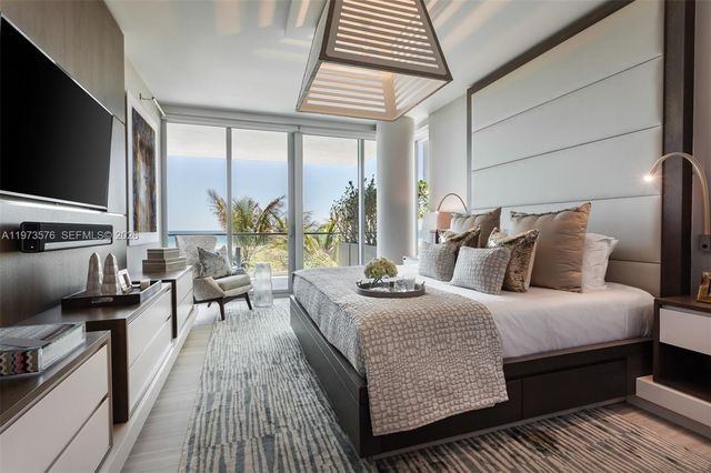 321 Ocean Drive 200, Miami Beach, FL 33139