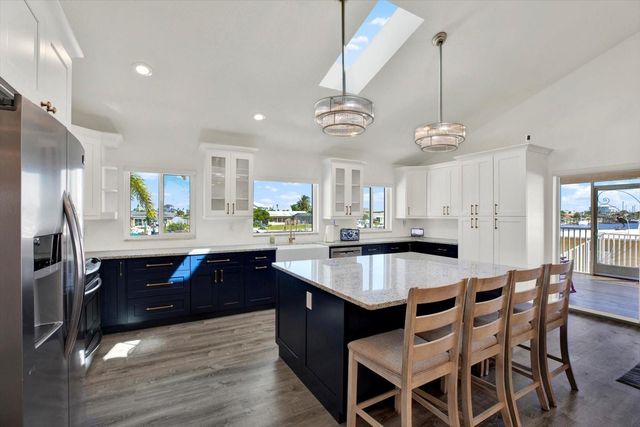 5532 PILOTS PLACE, New Port Richey, FL 34652