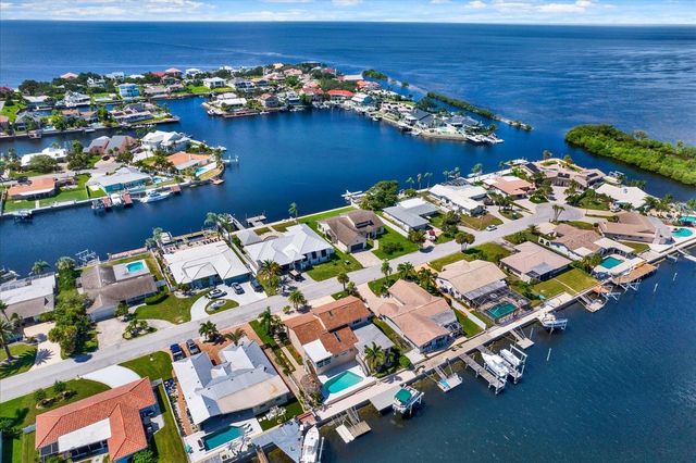 5532 PILOTS PLACE, New Port Richey, FL 34652