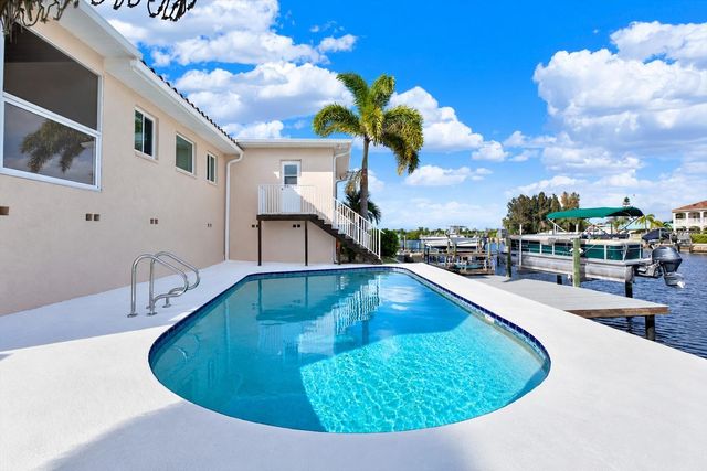 5532 PILOTS PLACE, New Port Richey, FL 34652