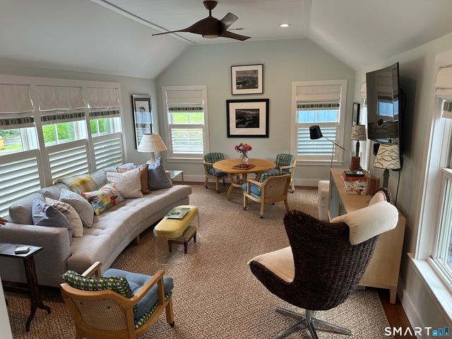 30 Lawson Drive, Madison, CT 06443