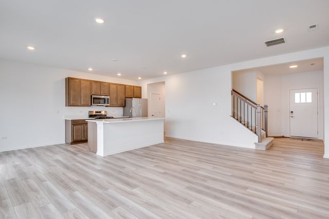 15139 S Hepworth Place, Plainfield, IL 60544