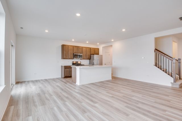 15139 S Hepworth Place, Plainfield, IL 60544