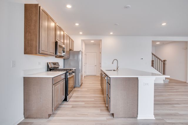 15139 S Hepworth Place, Plainfield, IL 60544