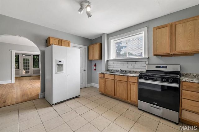 4974 Fyler Avenue, St Louis, MO 63139